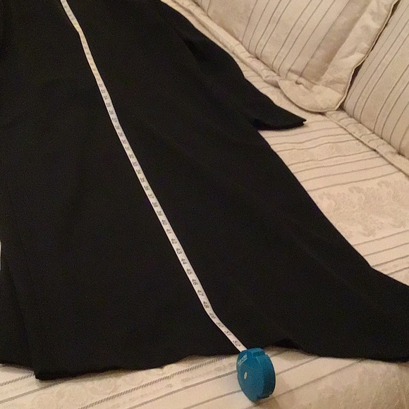 Woman’s pant/jumper suit and jacket. Fattaneh Bahari. Black, 16. - Picture 12 of 15